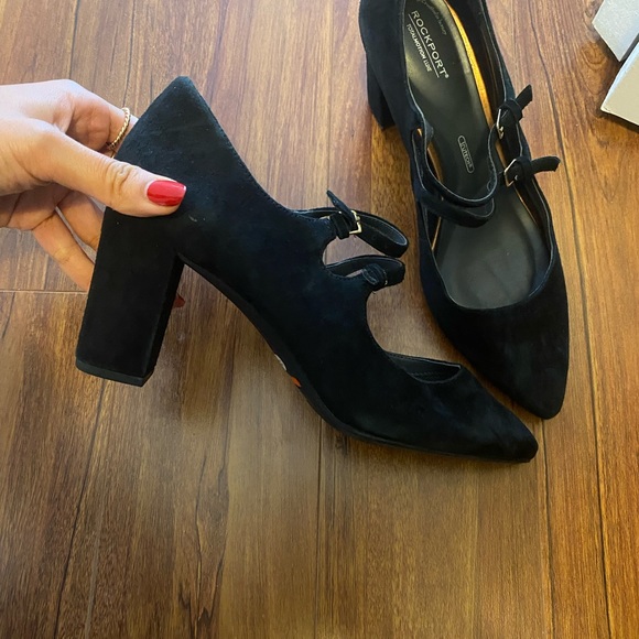 Small heeled bootie - Picture 2 of 3